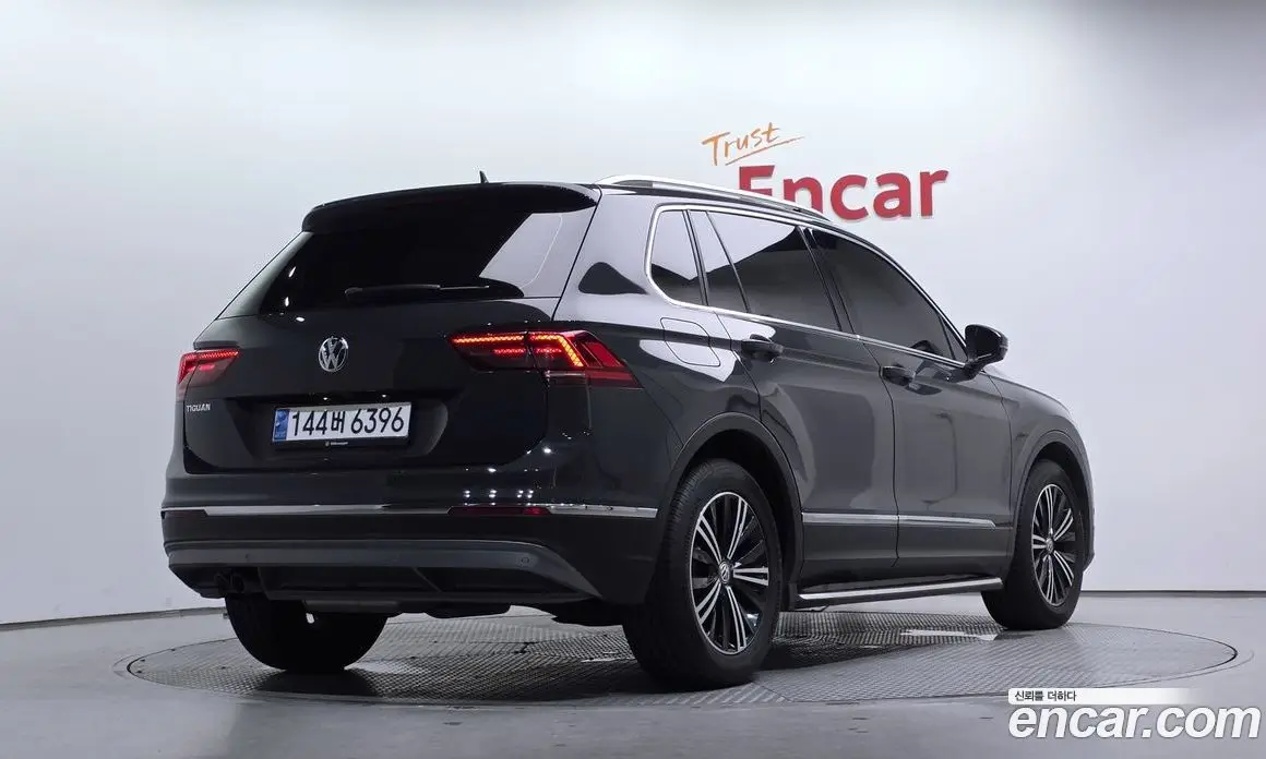 Volkswagen Tiguan 2020 2.0 автомат (гидро), фото 2 Volkswagen Tiguan 2020 2.0 автомат (гидро), фото 2