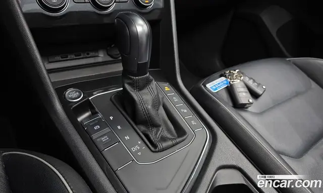 Volkswagen Tiguan 2020 2.0 автомат (гидро), миниатюра 12