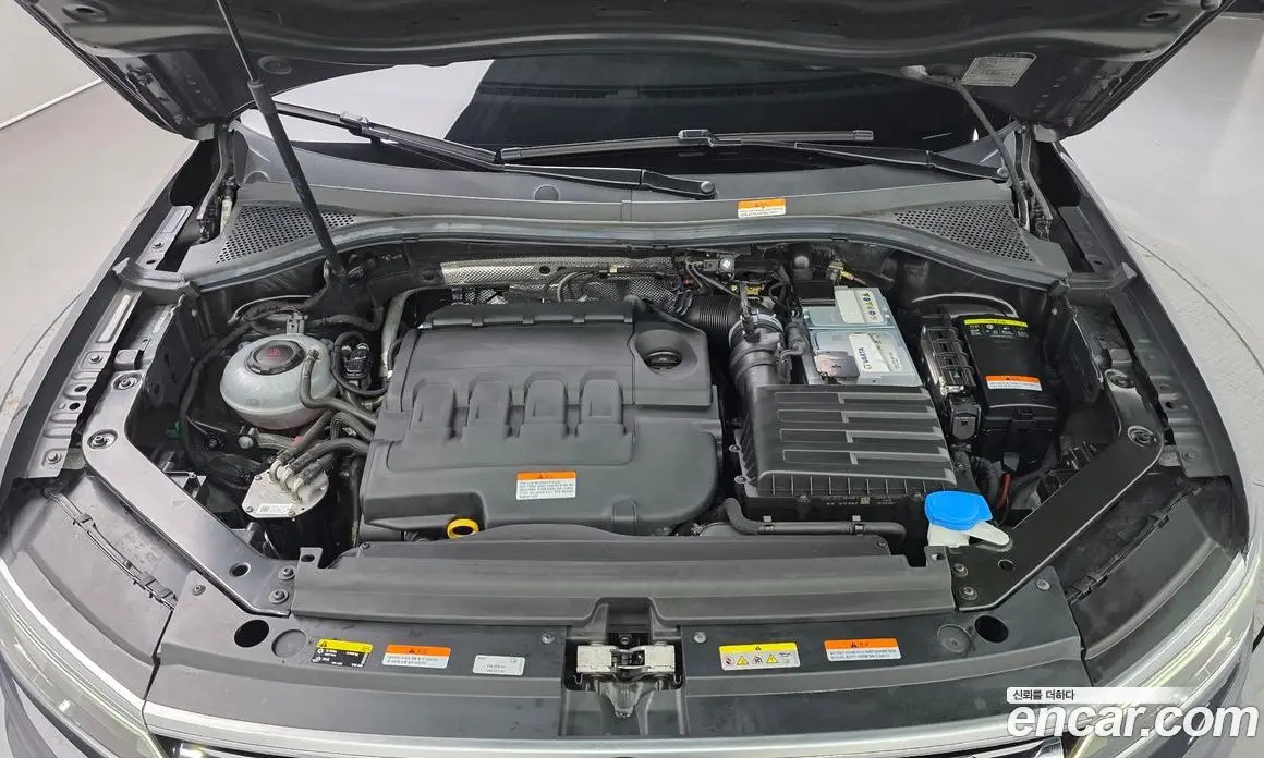 Volkswagen Tiguan 2020 2.0 автомат (гидро), фото 6 Volkswagen Tiguan 2020 2.0 автомат (гидро), фото 6