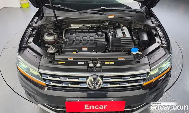 Volkswagen Tiguan 2020 2.0 автомат (гидро), миниатюра 5 Volkswagen Tiguan 2020 2.0 автомат (гидро), миниатюра 5
