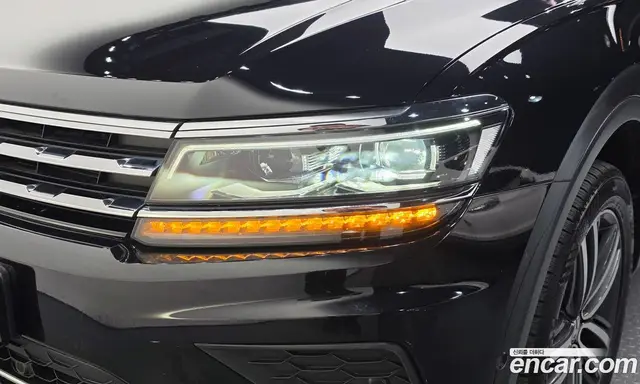 Volkswagen Tiguan 2020 2.0 автомат (гидро), миниатюра 7 Volkswagen Tiguan 2020 2.0 автомат (гидро), миниатюра 7