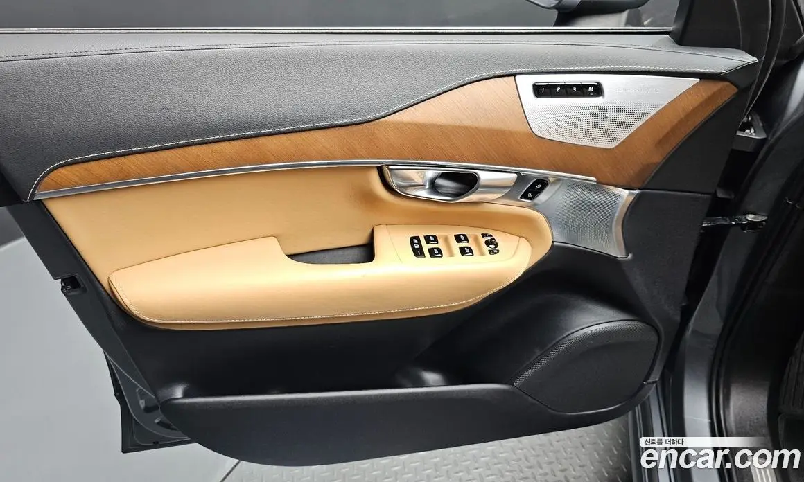 Volvo XC90 2019 2.0 автомат (гидро), фото 14 Volvo XC90 2019 2.0 автомат (гидро), фото 14