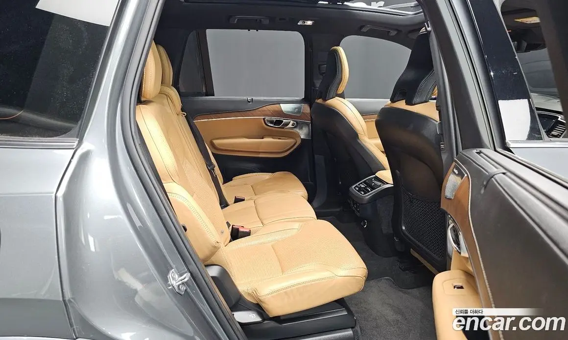 Volvo XC90 2019 2.0 автомат (гидро), фото 17 Volvo XC90 2019 2.0 автомат (гидро), фото 17