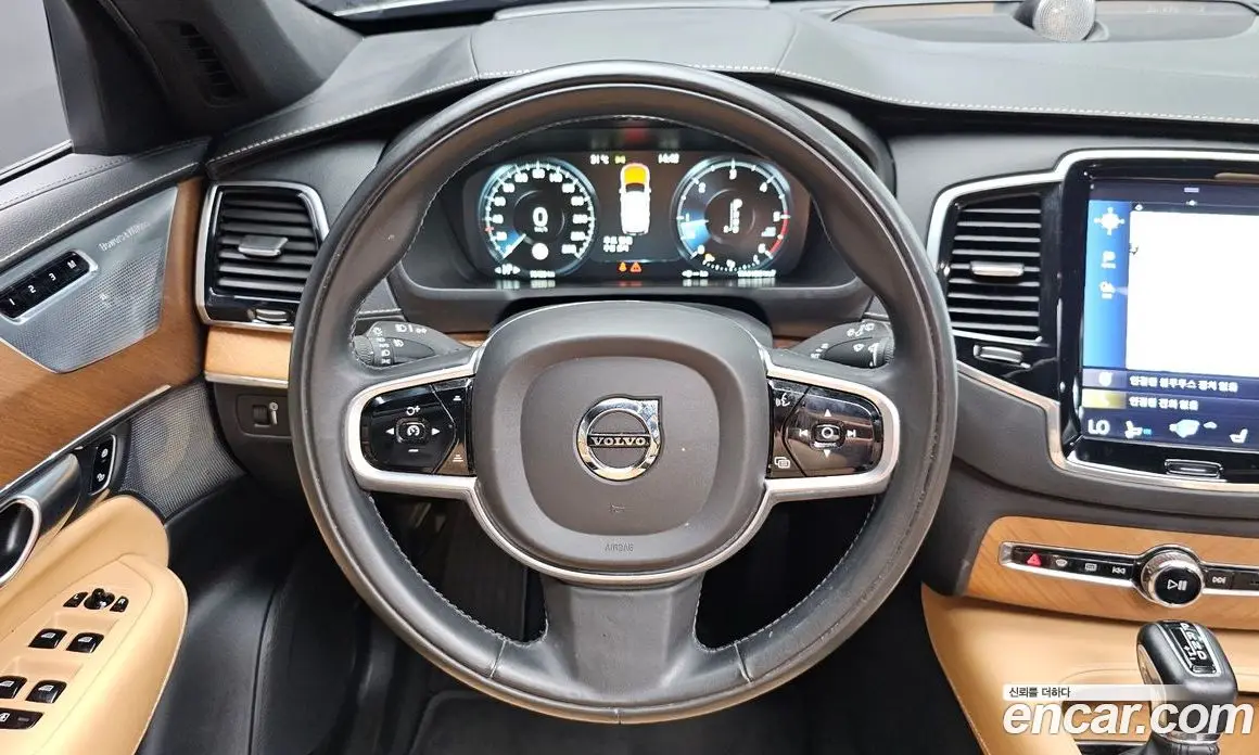Volvo XC90 2019 2.0 автомат (гидро), фото 18 Volvo XC90 2019 2.0 автомат (гидро), фото 18