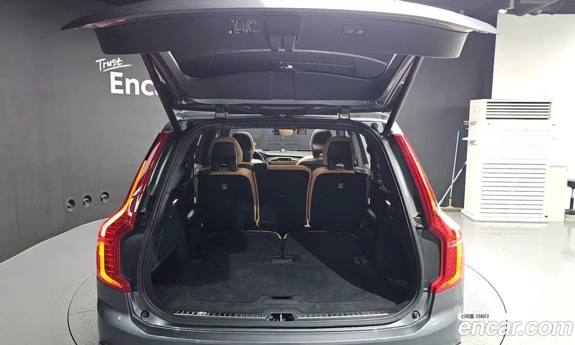 Volvo XC90 2019 2.0 автомат (гидро), фото 26 Volvo XC90 2019 2.0 автомат (гидро), фото 26