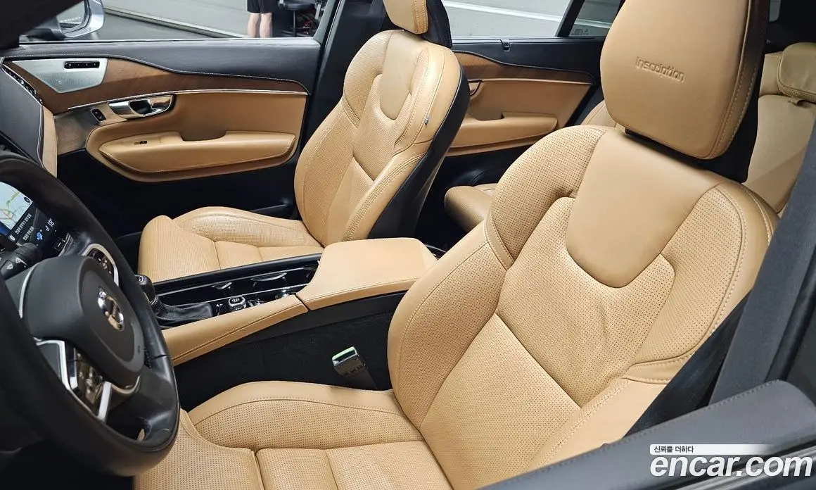 Volvo XC90 2019 2.0 автомат (гидро), фото 35 Volvo XC90 2019 2.0 автомат (гидро), фото 35