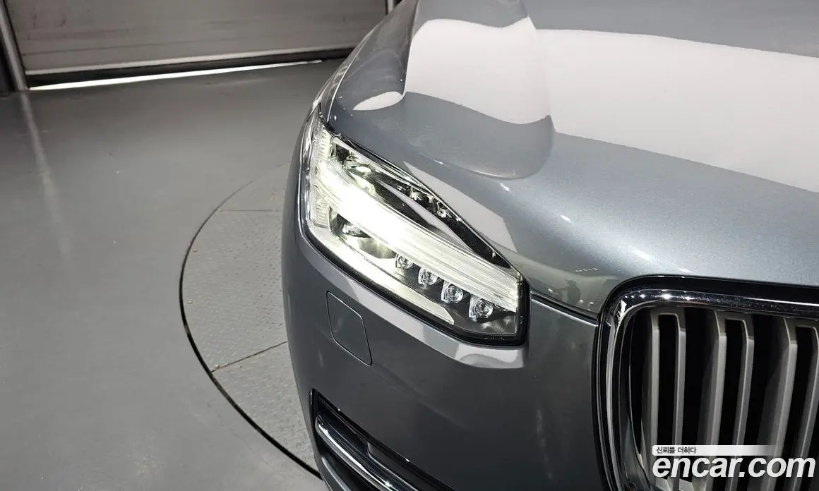 Volvo XC90 2019 2.0 автомат (гидро), фото 8 Volvo XC90 2019 2.0 автомат (гидро), фото 8