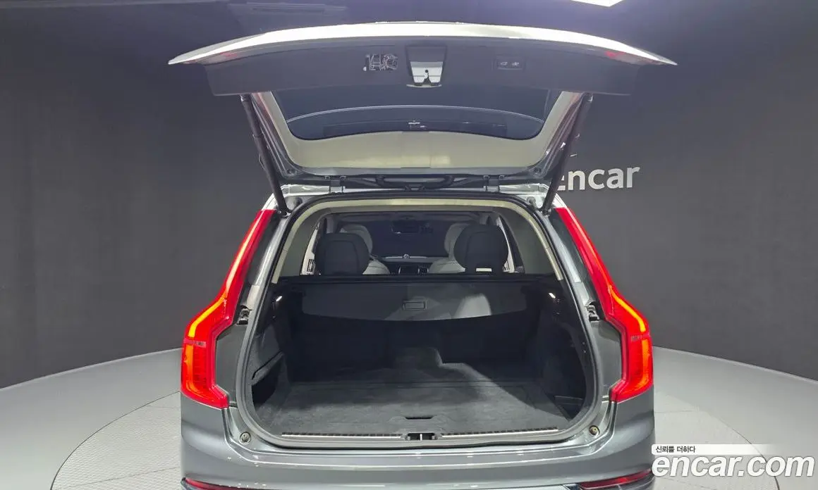 Volvo XC90 2019 2.0 автомат (гидро), фото 20 Volvo XC90 2019 2.0 автомат (гидро), фото 20