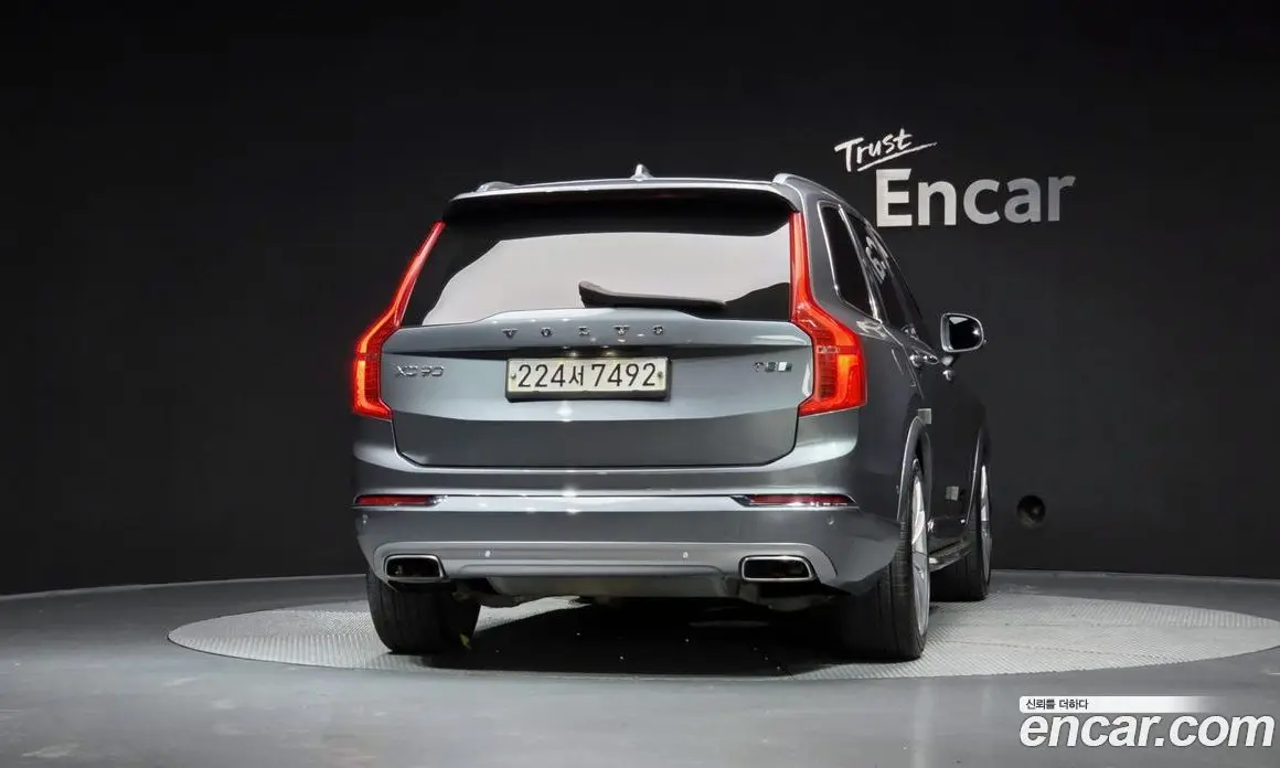 Volvo XC90 2019 2.0 автомат (гидро), фото 4 Volvo XC90 2019 2.0 автомат (гидро), фото 4