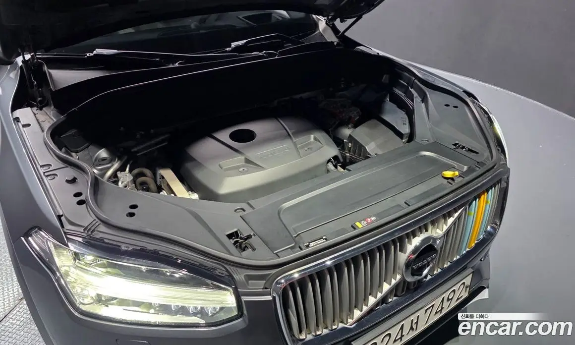 Volvo XC90 2019 2.0 автомат (гидро), фото 6 Volvo XC90 2019 2.0 автомат (гидро), фото 6