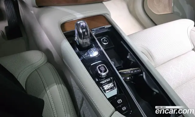 Volvo XC90 2019 2.0 автомат (гидро), миниатюра 9 Volvo XC90 2019 2.0 автомат (гидро), миниатюра 9