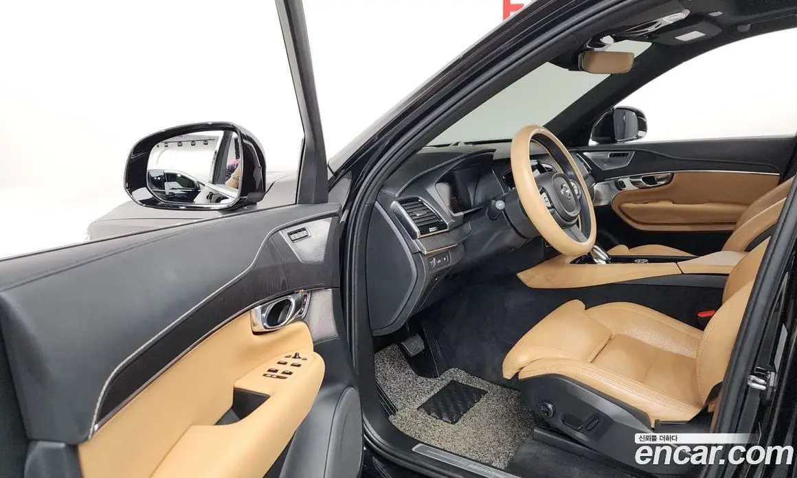 Volvo XC90 2022 2.0 автомат (гидро), фото 13 Volvo XC90 2022 2.0 автомат (гидро), фото 13
