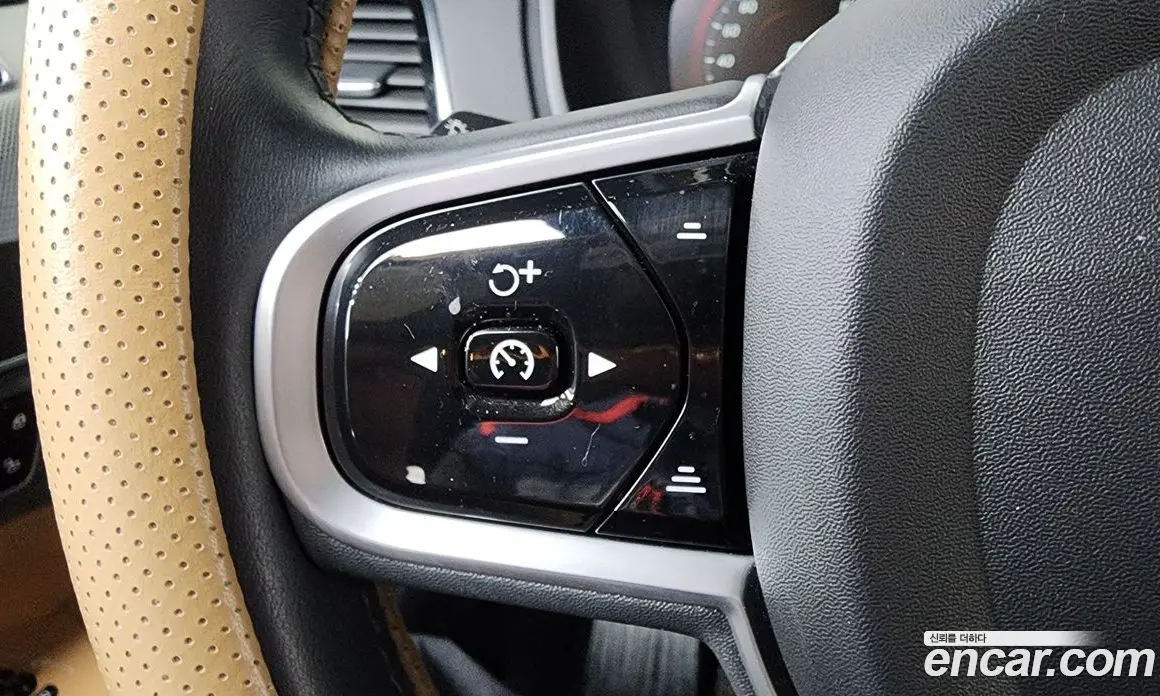 Volvo XC90 2022 2.0 автомат (гидро), фото 24 Volvo XC90 2022 2.0 автомат (гидро), фото 24