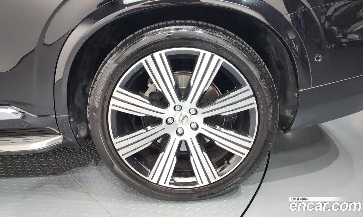 Volvo XC90 2022 2.0 автомат (гидро), фото 7 Volvo XC90 2022 2.0 автомат (гидро), фото 7