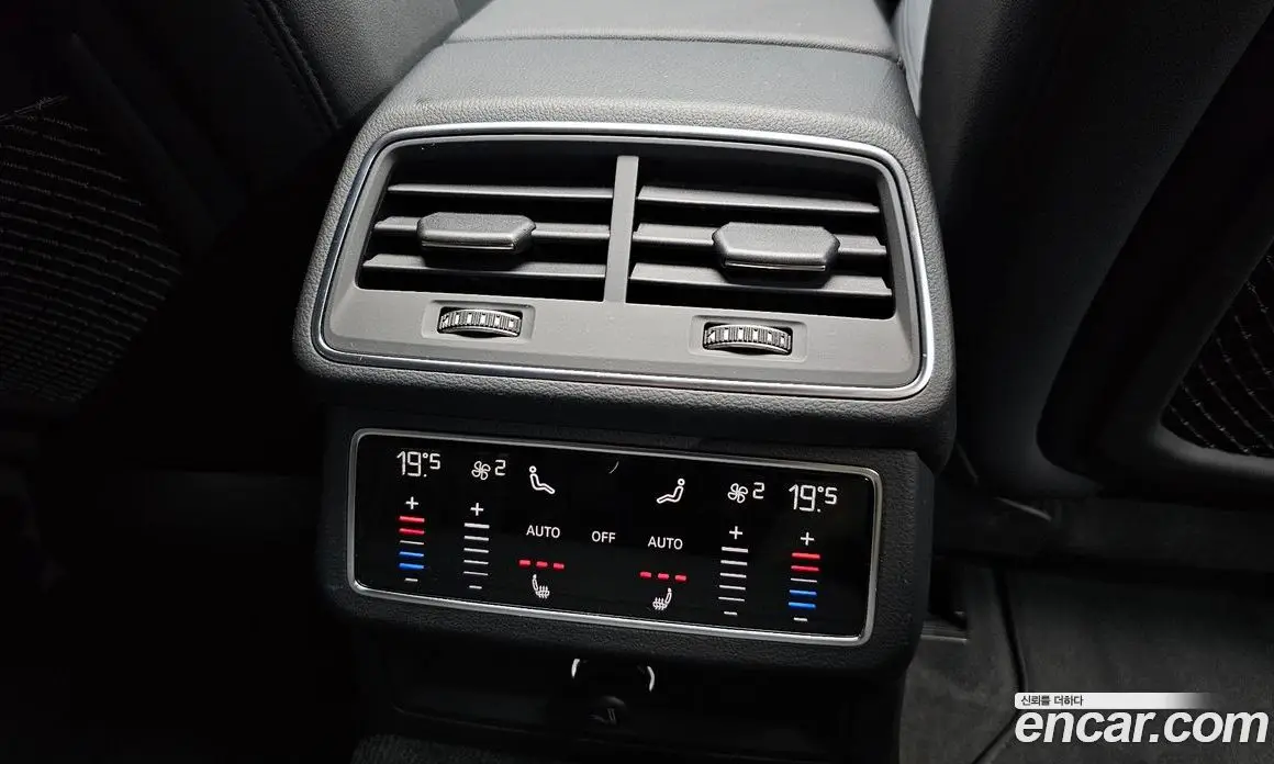 Audi A6 2019 2.0 автомат (гидро), фото 17 Audi A6 2019 2.0 автомат (гидро), фото 17