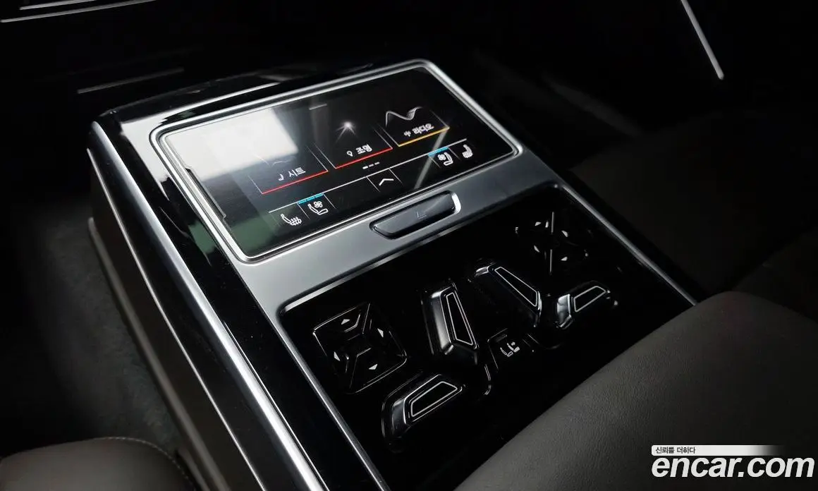 Audi A8 2021 4.0 автомат (гидро), фото 27 Audi A8 2021 4.0 автомат (гидро), фото 27