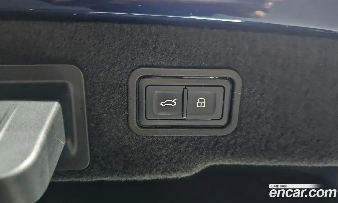 Audi A8 2021 4.0 автомат (гидро), фото 32 Audi A8 2021 4.0 автомат (гидро), фото 32