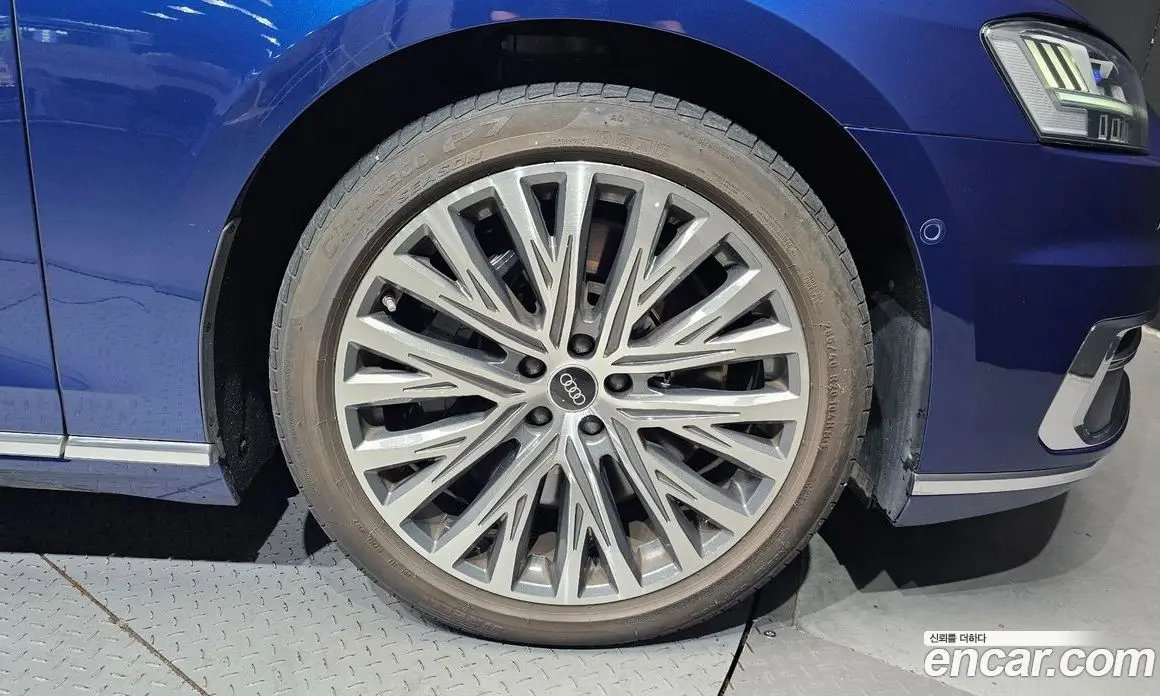 Audi A8 2021 4.0 автомат (гидро), фото 7 Audi A8 2021 4.0 автомат (гидро), фото 7