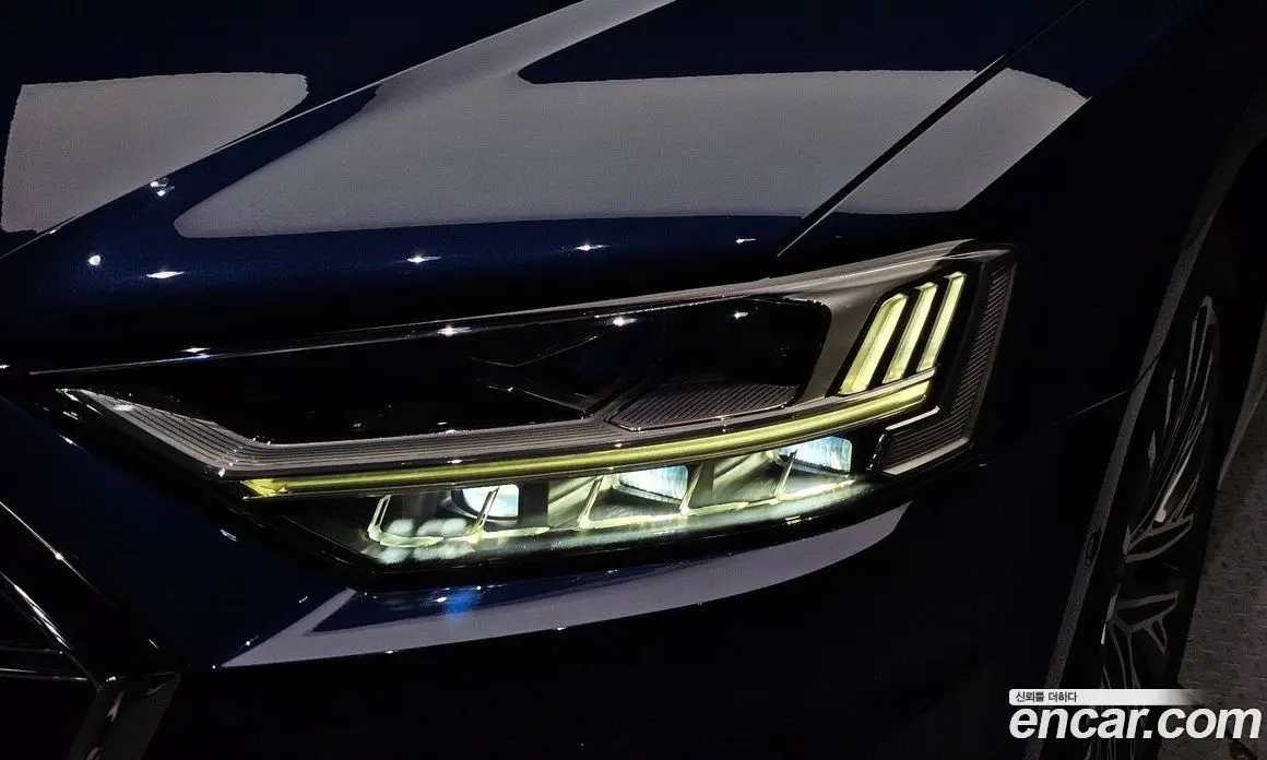 Audi A8 2021 4.0 автомат (гидро), фото 8 Audi A8 2021 4.0 автомат (гидро), фото 8