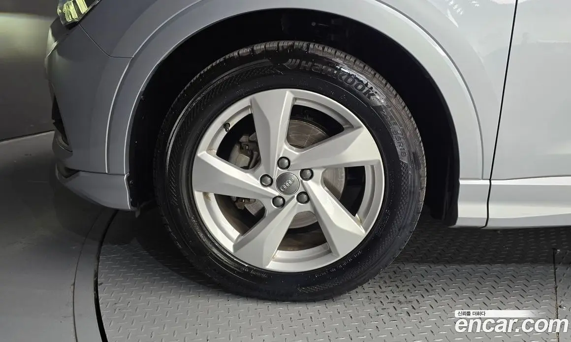 Audi Q3 2020 2.0 автомат (гидро), фото 5 Audi Q3 2020 2.0 автомат (гидро), фото 5