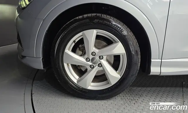 Audi Q3 2020 2.0 автомат (гидро), миниатюра 5 Audi Q3 2020 2.0 автомат (гидро), миниатюра 5