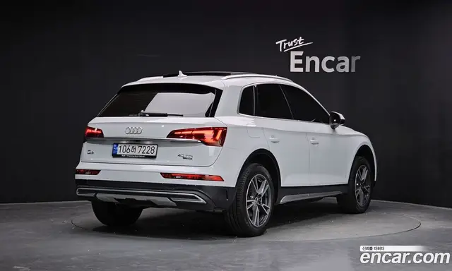 Audi Q5 2022 2.0 автомат (гидро), миниатюра 2