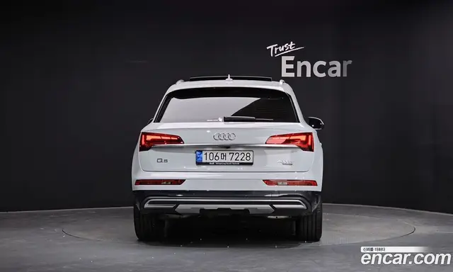 Audi Q5 2022 2.0 автомат (гидро), миниатюра 4
