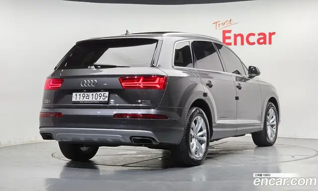 Audi Q7 2019 2.0 автомат (гидро), миниатюра 2 Audi Q7 2019 2.0 автомат (гидро), миниатюра 2