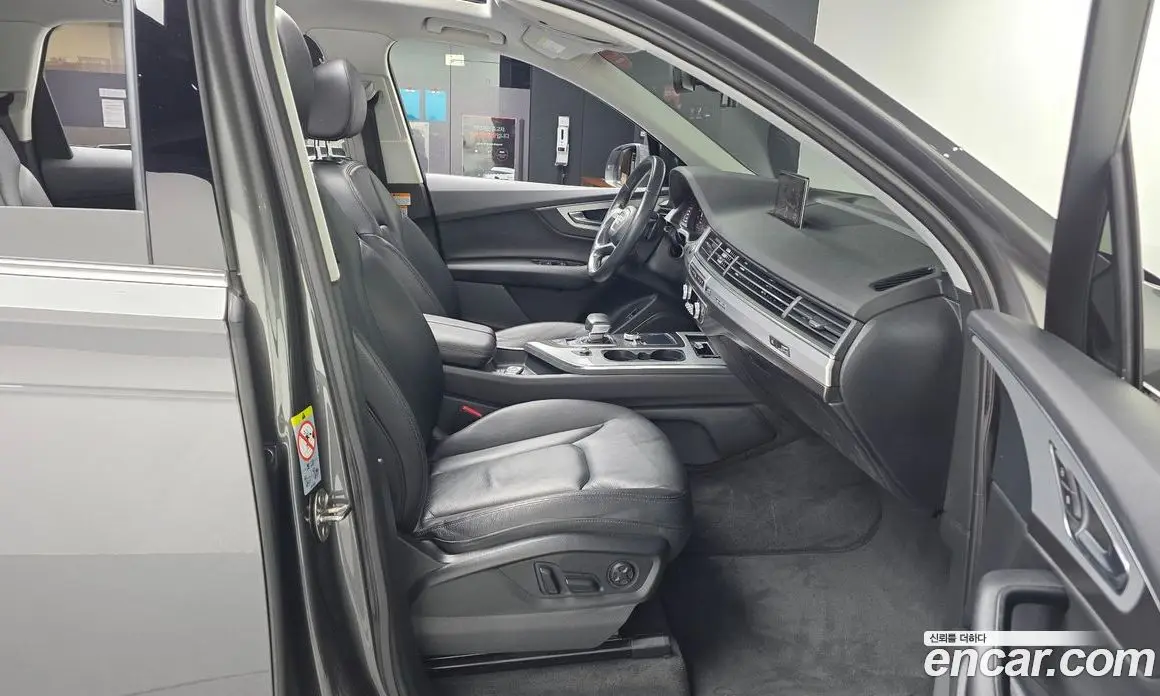 Audi Q7 2019 2.0 автомат (гидро), фото 11 Audi Q7 2019 2.0 автомат (гидро), фото 11