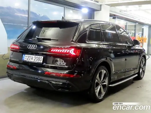 Audi Q7 2022 3.0 автомат (гидро), миниатюра 4 Audi Q7 2022 3.0 автомат (гидро), миниатюра 4