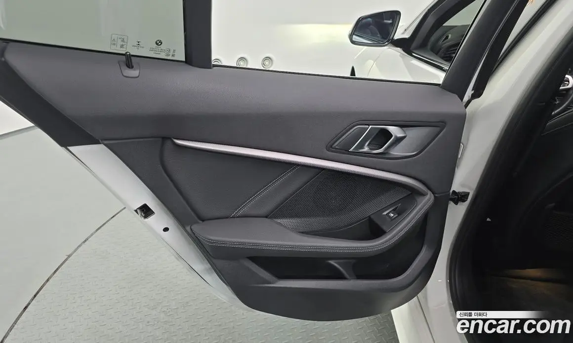 BMW 1 серия 2022 2.0 автомат (гидро), фото 15 BMW 1 серия 2022 2.0 автомат (гидро), фото 15