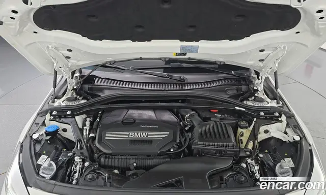 BMW 1 серия 2022 2.0 автомат (гидро), миниатюра 6 BMW 1 серия 2022 2.0 автомат (гидро), миниатюра 6