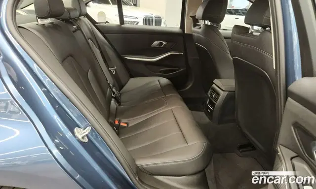 BMW 3 серия 2025 2.0 автомат (гидро), миниатюра 10