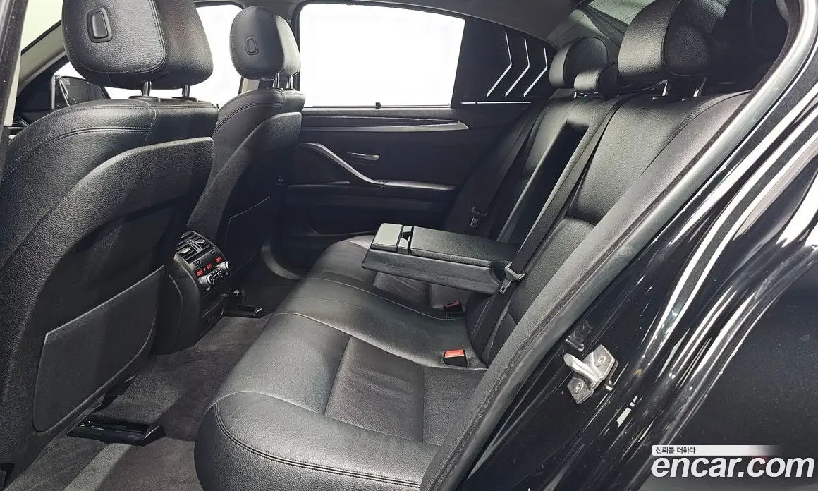 BMW 5 серия 2015 2.0 автомат (гидро), фото 17 BMW 5 серия 2015 2.0 автомат (гидро), фото 17