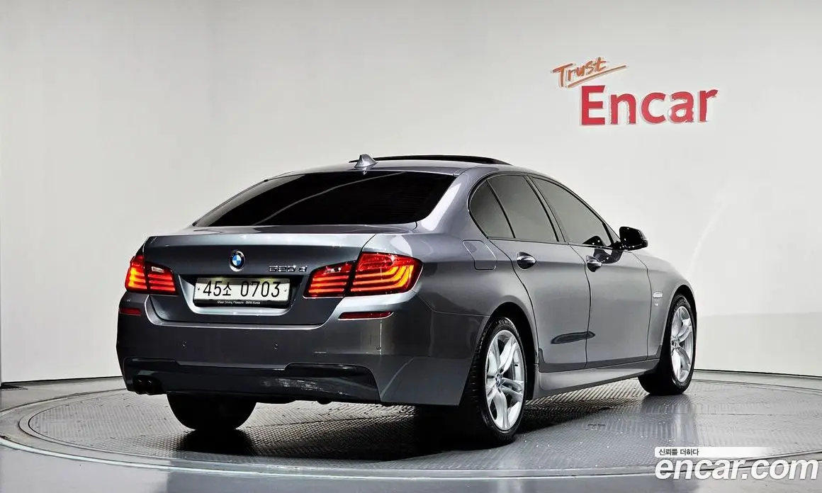 BMW 5 серия 2016 2.0 автомат (гидро), фото 2 BMW 5 серия 2016 2.0 автомат (гидро), фото 2