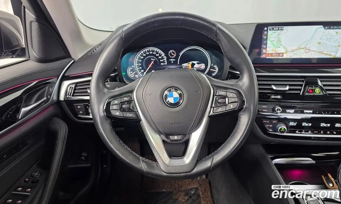 BMW 5 серия 2018 2.0 автомат (гидро), фото 19