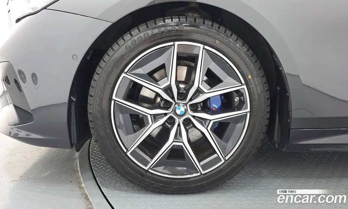 BMW 5 серия 2023 2.0 автомат (гидро), фото 5 BMW 5 серия 2023 2.0 автомат (гидро), фото 5