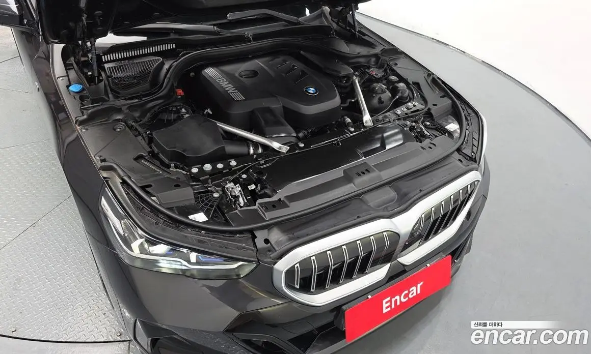 BMW 5 серия 2023 2.0 автомат (гидро), фото 6 BMW 5 серия 2023 2.0 автомат (гидро), фото 6