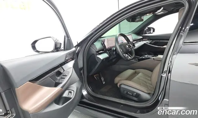 BMW 5 серия 2023 2.0 автомат (гидро), миниатюра 10 BMW 5 серия 2023 2.0 автомат (гидро), миниатюра 10