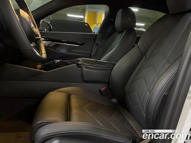 BMW 5 серия 2024 2.0 автомат (гидро), миниатюра 10