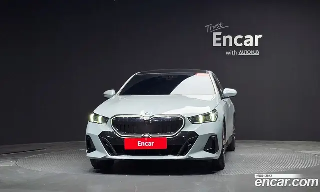 BMW 5 серия 2025 2.0 автомат (гидро), миниатюра 2