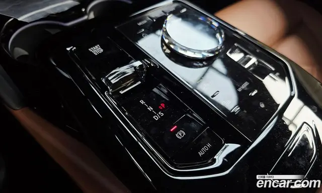 BMW 5 серия 2025 2.0 автомат (гидро), миниатюра 11