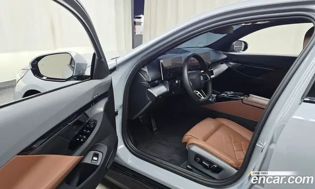 BMW 5 серия 2025 2.0 автомат (гидро), миниатюра 12