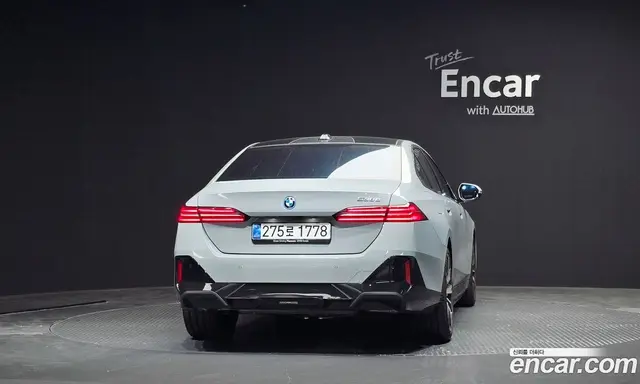 BMW 5 серия 2025 2.0 автомат (гидро), миниатюра 3