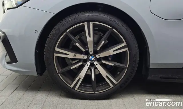 BMW 5 серия 2025 2.0 автомат (гидро), миниатюра 4