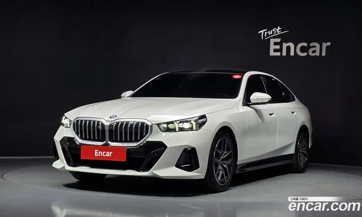 BMW 5 серия 2025 2.0 автомат (гидро), фото 1 BMW 5 серия 2025 2.0 автомат (гидро), фото 1