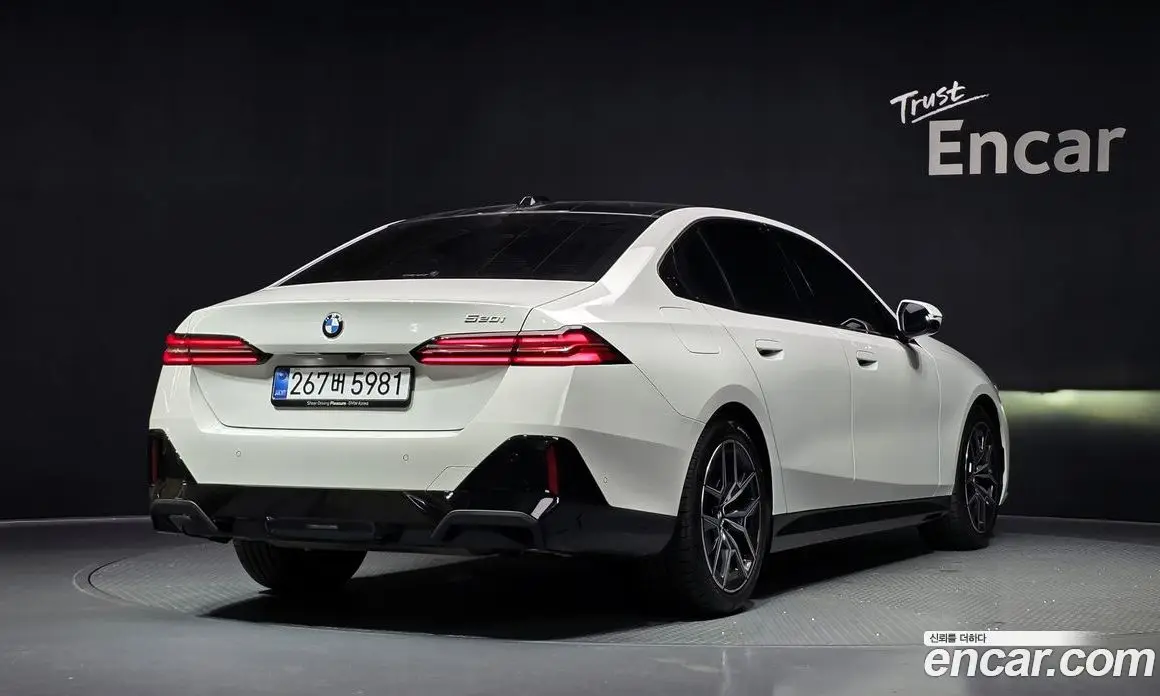 BMW 5 серия 2025 2.0 автомат (гидро), фото 2 BMW 5 серия 2025 2.0 автомат (гидро), фото 2