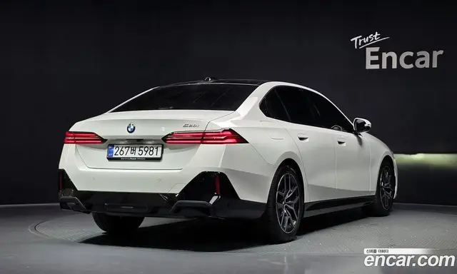 BMW 5 серия 2025 2.0 автомат (гидро), миниатюра 2 BMW 5 серия 2025 2.0 автомат (гидро), миниатюра 2