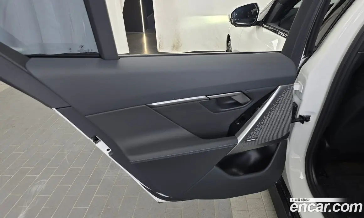 BMW 5 серия 2025 2.0 автомат (гидро), фото 15 BMW 5 серия 2025 2.0 автомат (гидро), фото 15