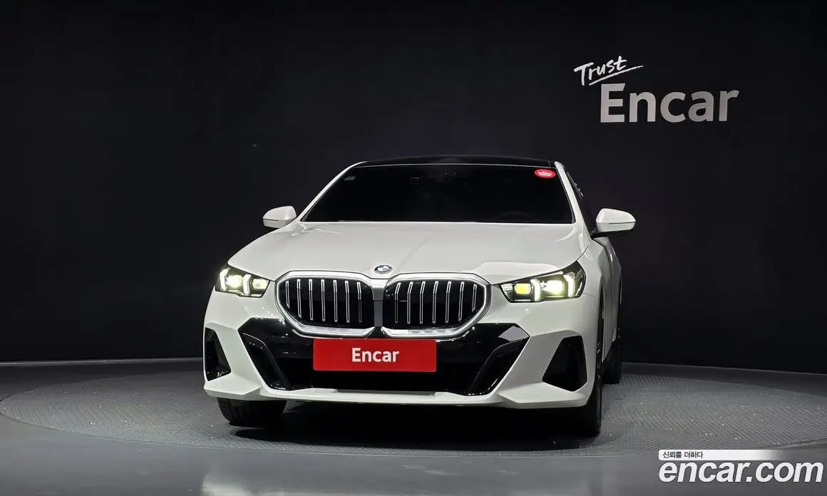 BMW 5 серия 2025 2.0 автомат (гидро), фото 3 BMW 5 серия 2025 2.0 автомат (гидро), фото 3